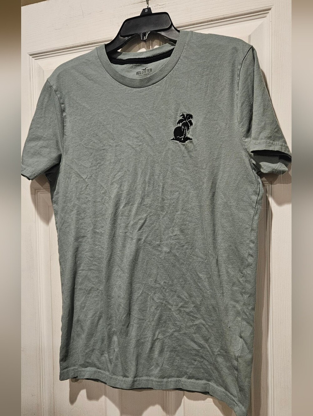 HOLLISTER TSHIRT